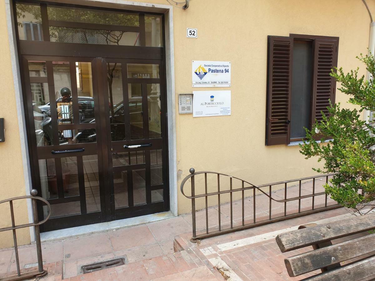 Bed and Breakfast Al Porticciolo à Salernes Extérieur photo